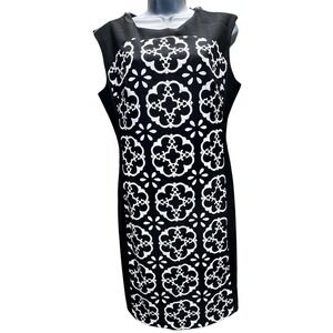 Signature London Style Sheath Dress Women 10 Black White Geometric Zip Excellent